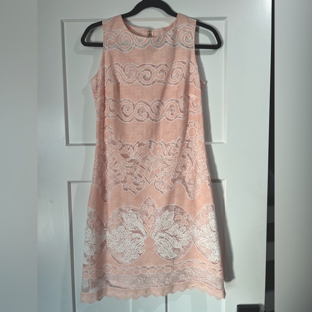 Tommy Hilfiger Light Pink & White Lace Dress,‎ size 2